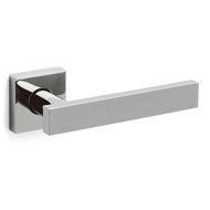 BLADE Door Handle With Yale Key Hole - 